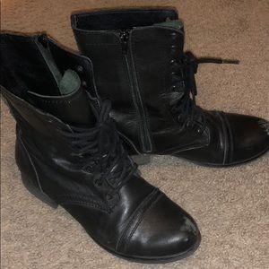 Steve Madden combat boots